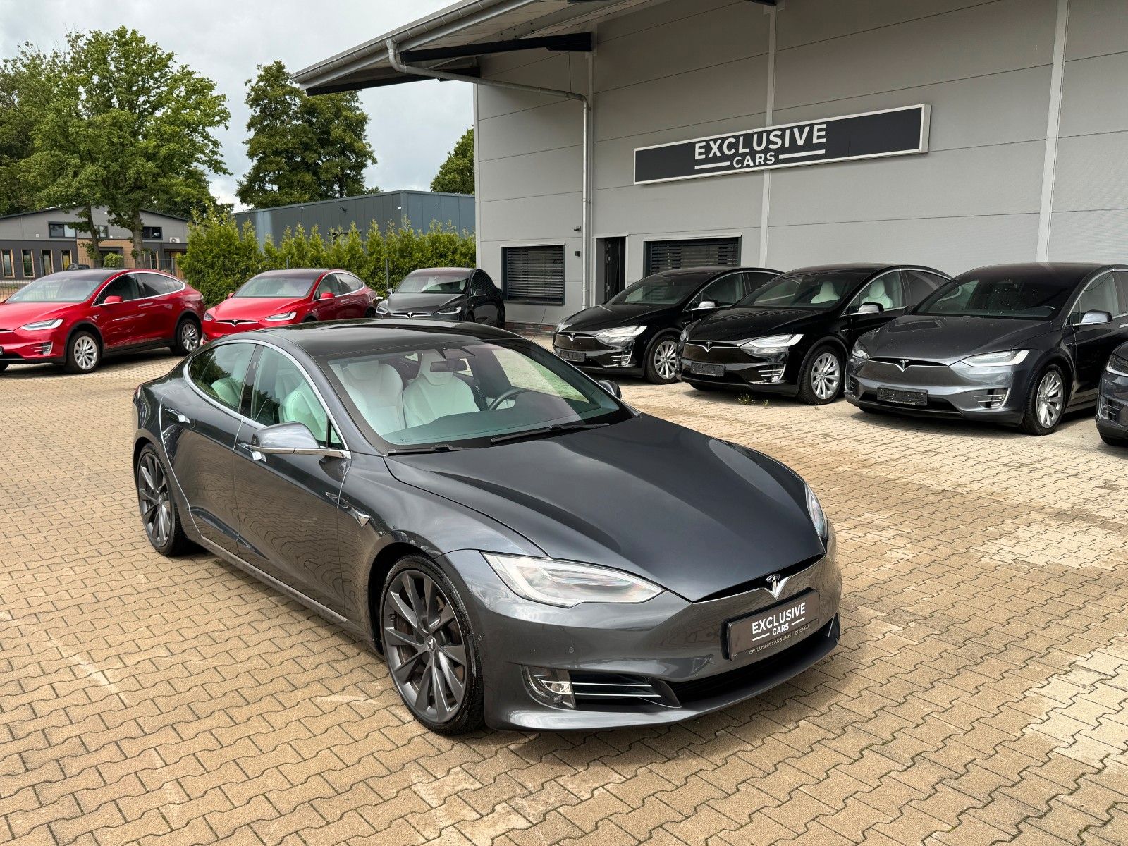 Tesla Model S MODEL S75D | MCU2 | 21INCH | WHITE SEAT |