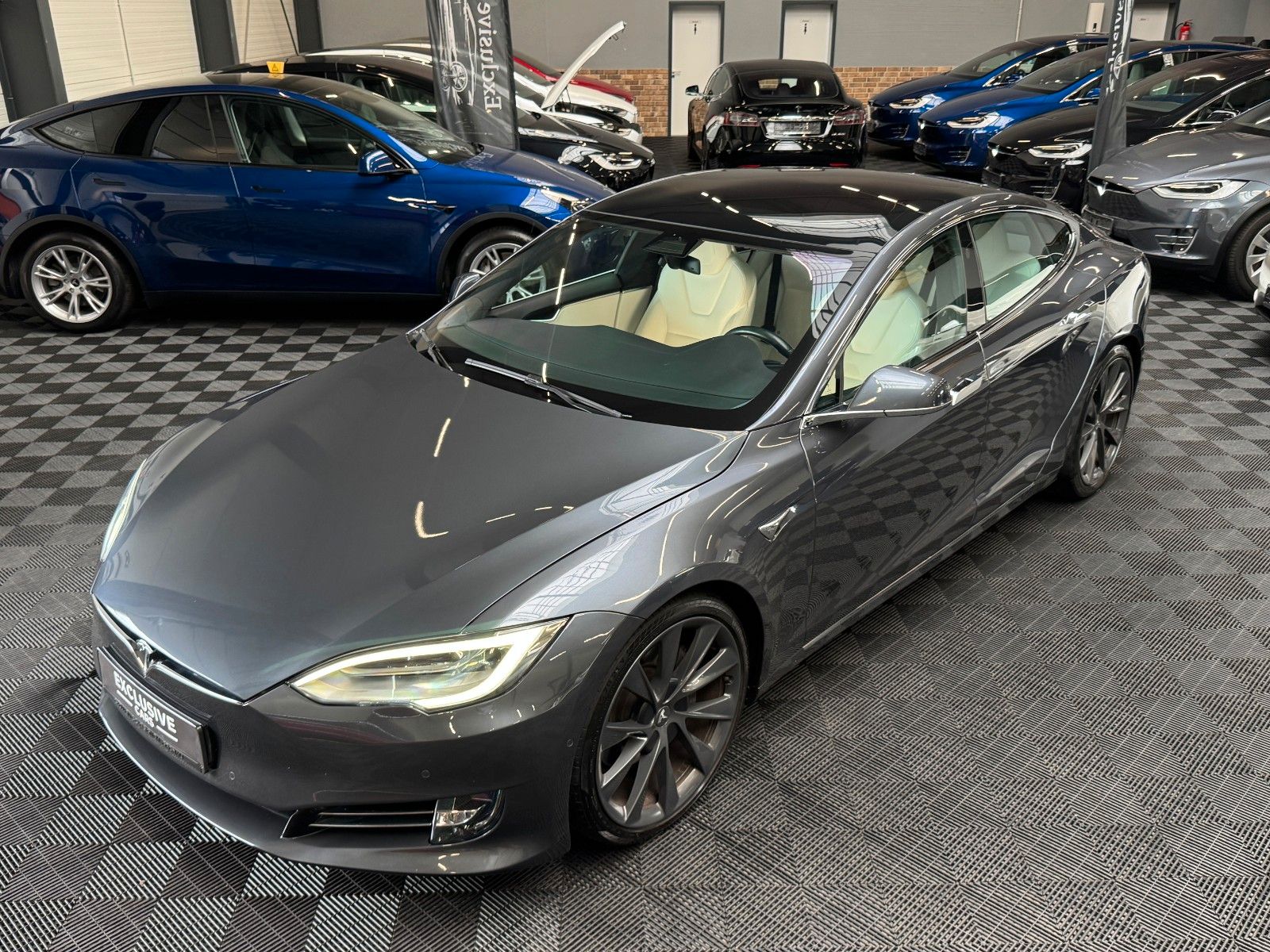 Tesla Model S MODEL S75D | MCU2 | 21INCH | WHITE SEAT |