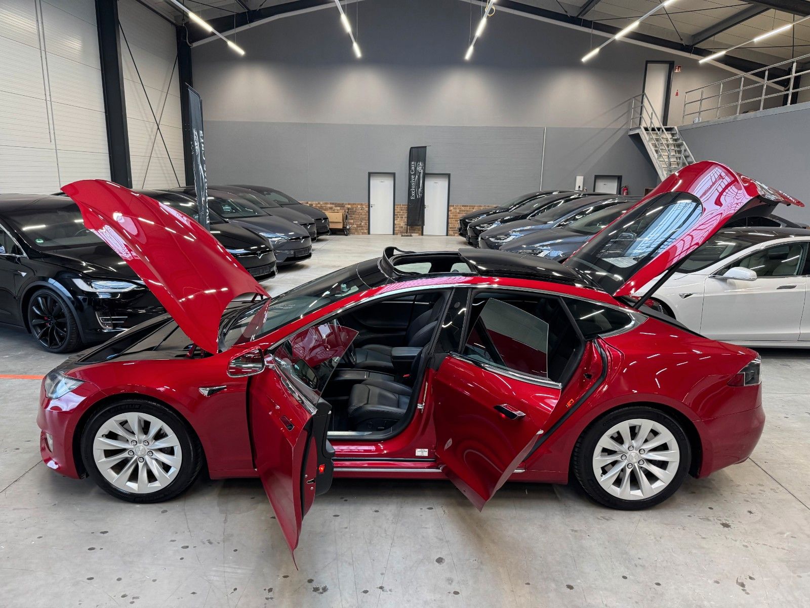 Tesla Model S MODEL S75D | MCU2 | AP2.5 | ASH WOOD | 97,93% |
