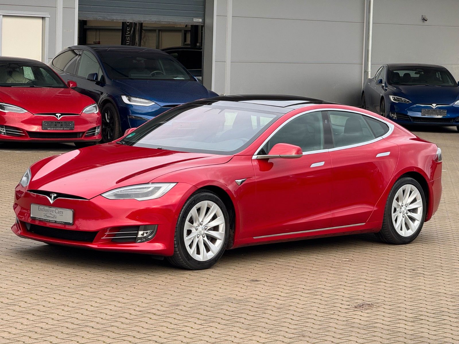Tesla Model S MODEL S75D | MCU2 | AP2.5 | ASH WOOD | 97,93% |