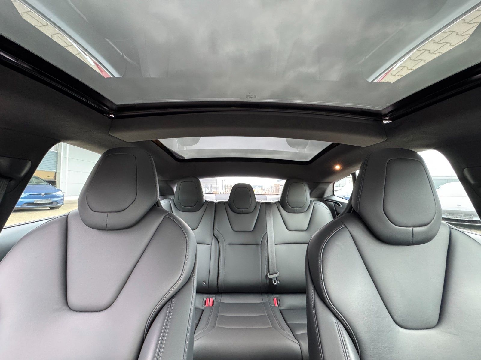 Tesla Model S MODEL S75D | MCU2 | AP2.5 | ASH WOOD | 97,93% |