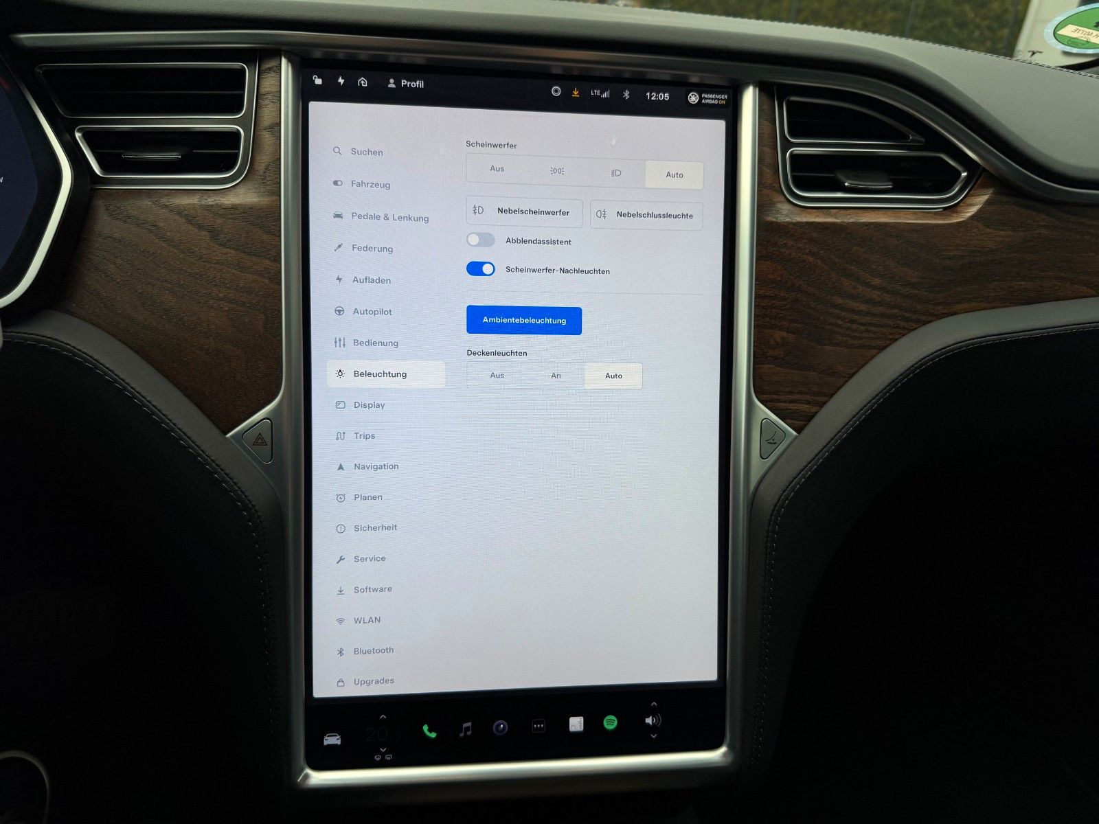 Tesla Model S MODEL S75D | MCU2 | AP2.5 | ASH WOOD | 97,93% |