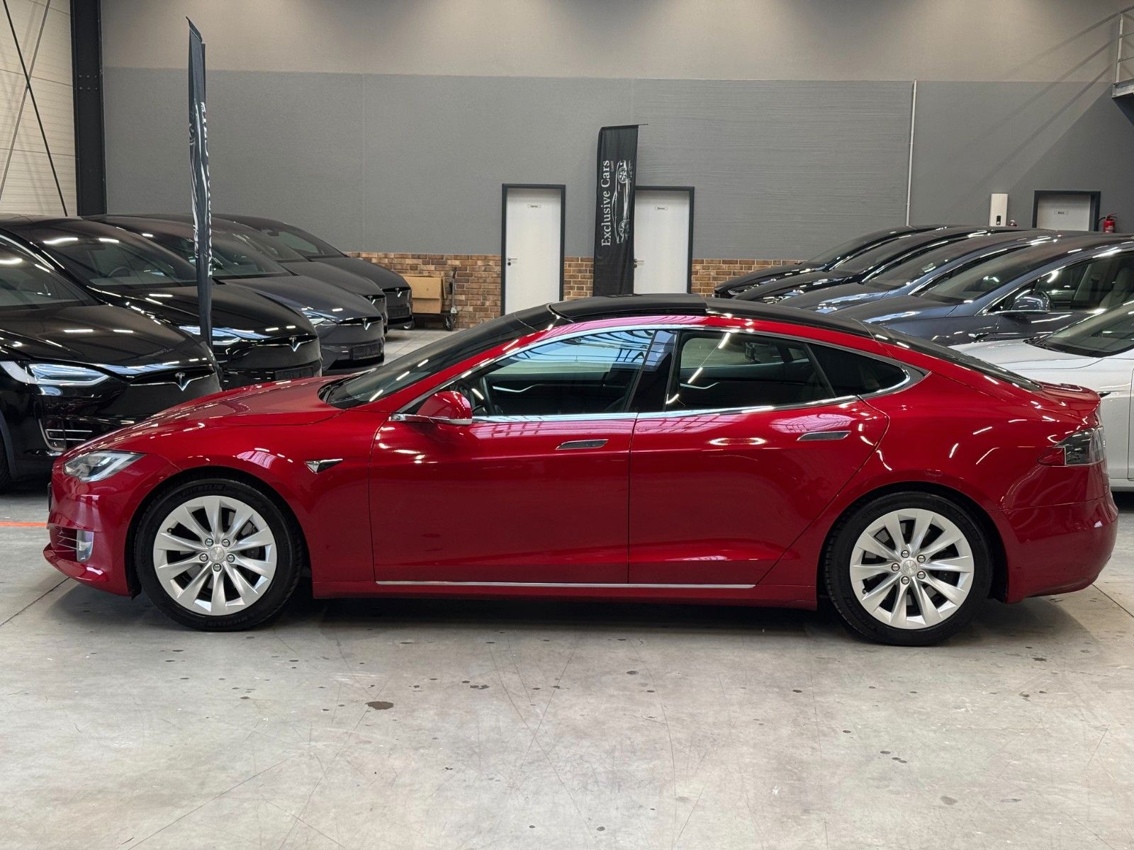 Tesla Model S MODEL S75D | MCU2 | AP2.5 | ASH WOOD | 97,93% |