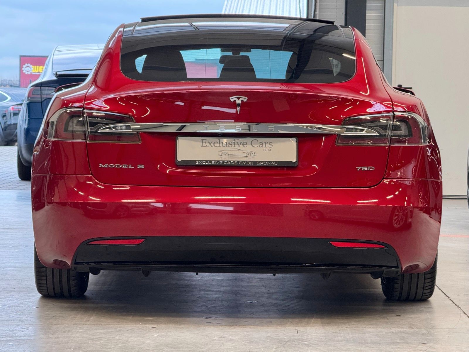 Tesla Model S MODEL S75D | MCU2 | AP2.5 | ASH WOOD | 97,93% |