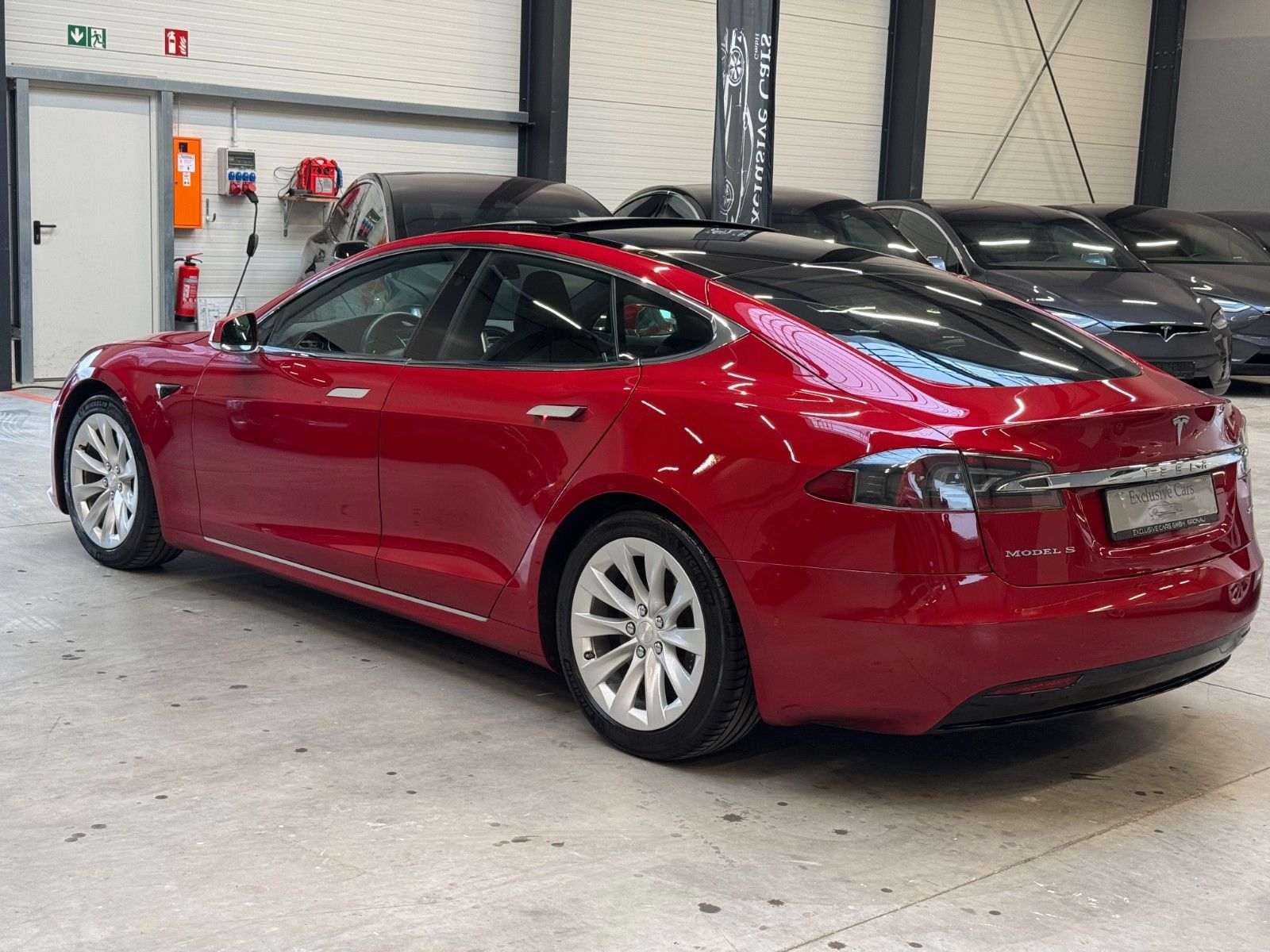 Tesla Model S MODEL S75D | MCU2 | AP2.5 | ASH WOOD | 97,93% |