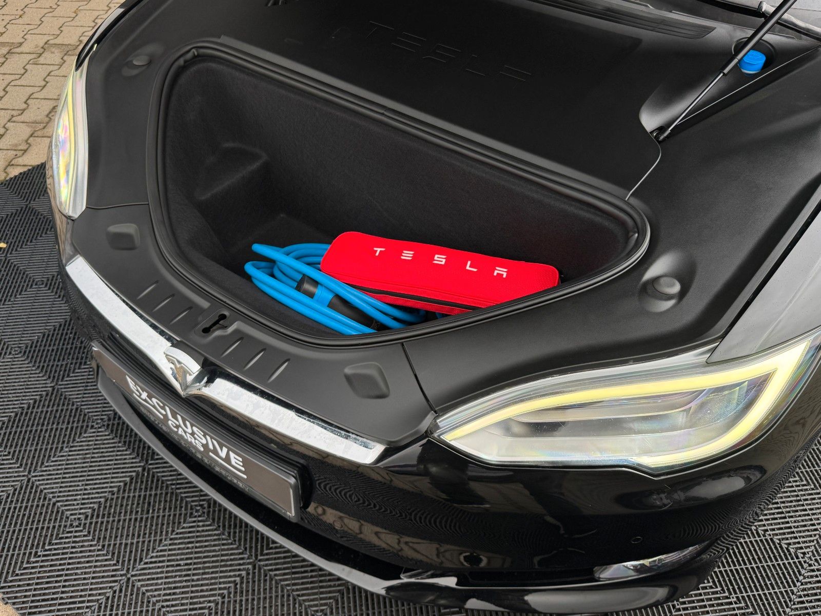 Tesla Model S MODEL S75D | MCU2 | ENHANCED AP |