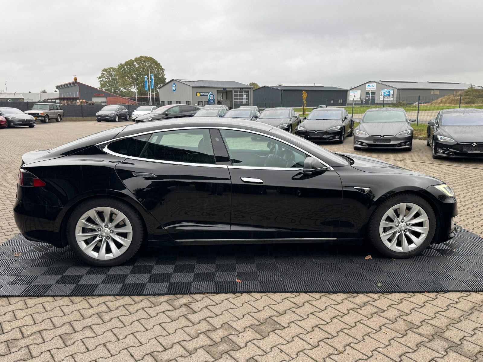 Tesla Model S MODEL S75D | MCU2 | ENHANCED AP |