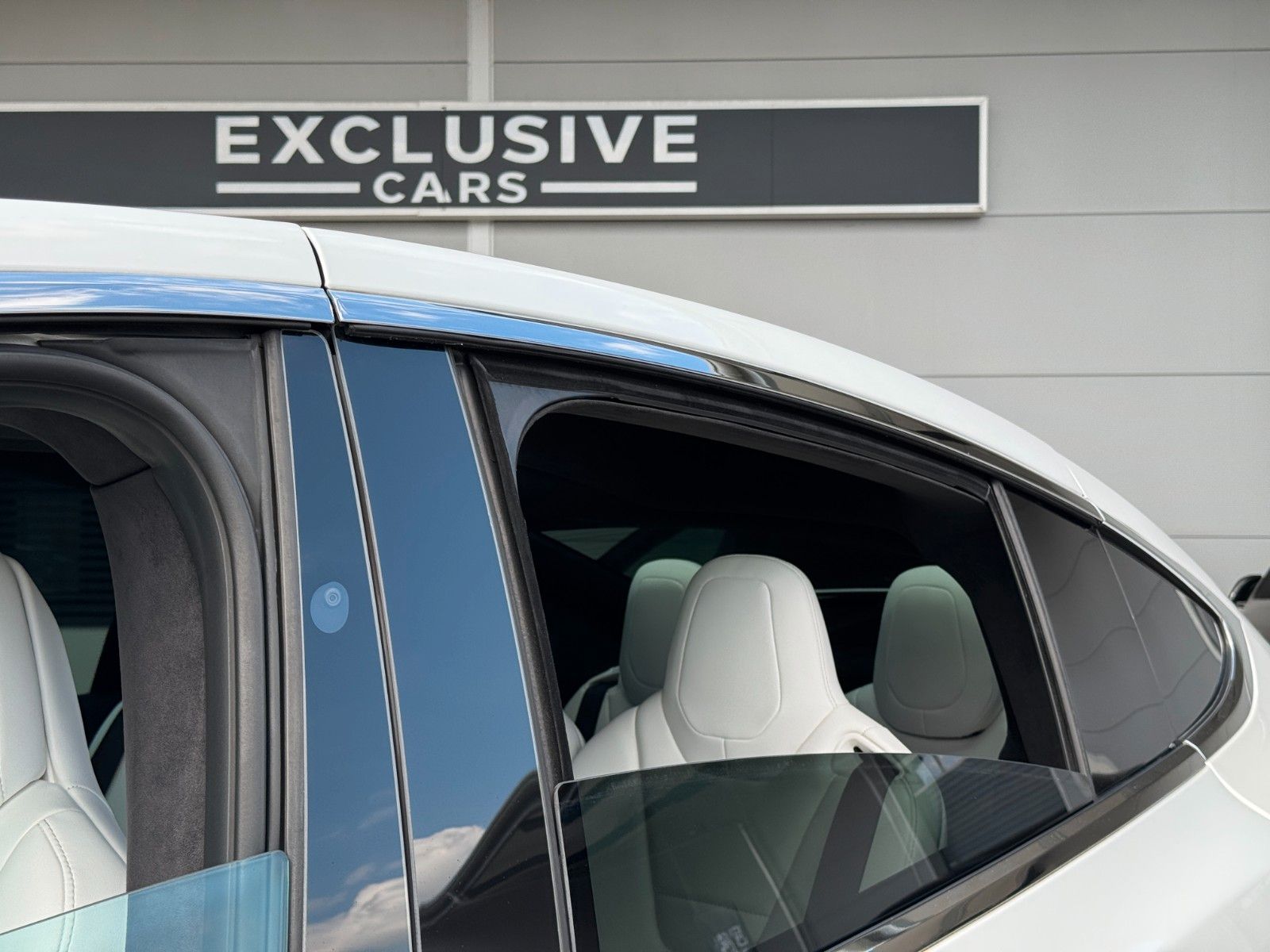 Tesla Model X MODEL X 100D | CCS | WHITE SEAT | 7SEATER |