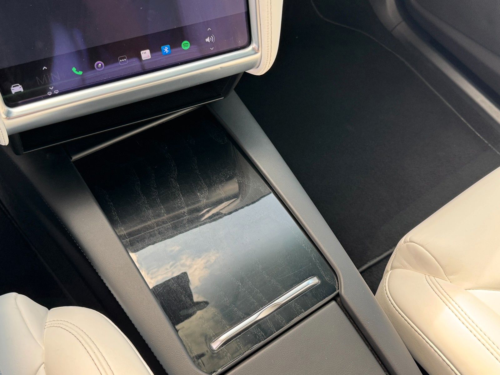 Tesla Model X MODEL X 100D | CCS | WHITE SEAT | 7SEATER |
