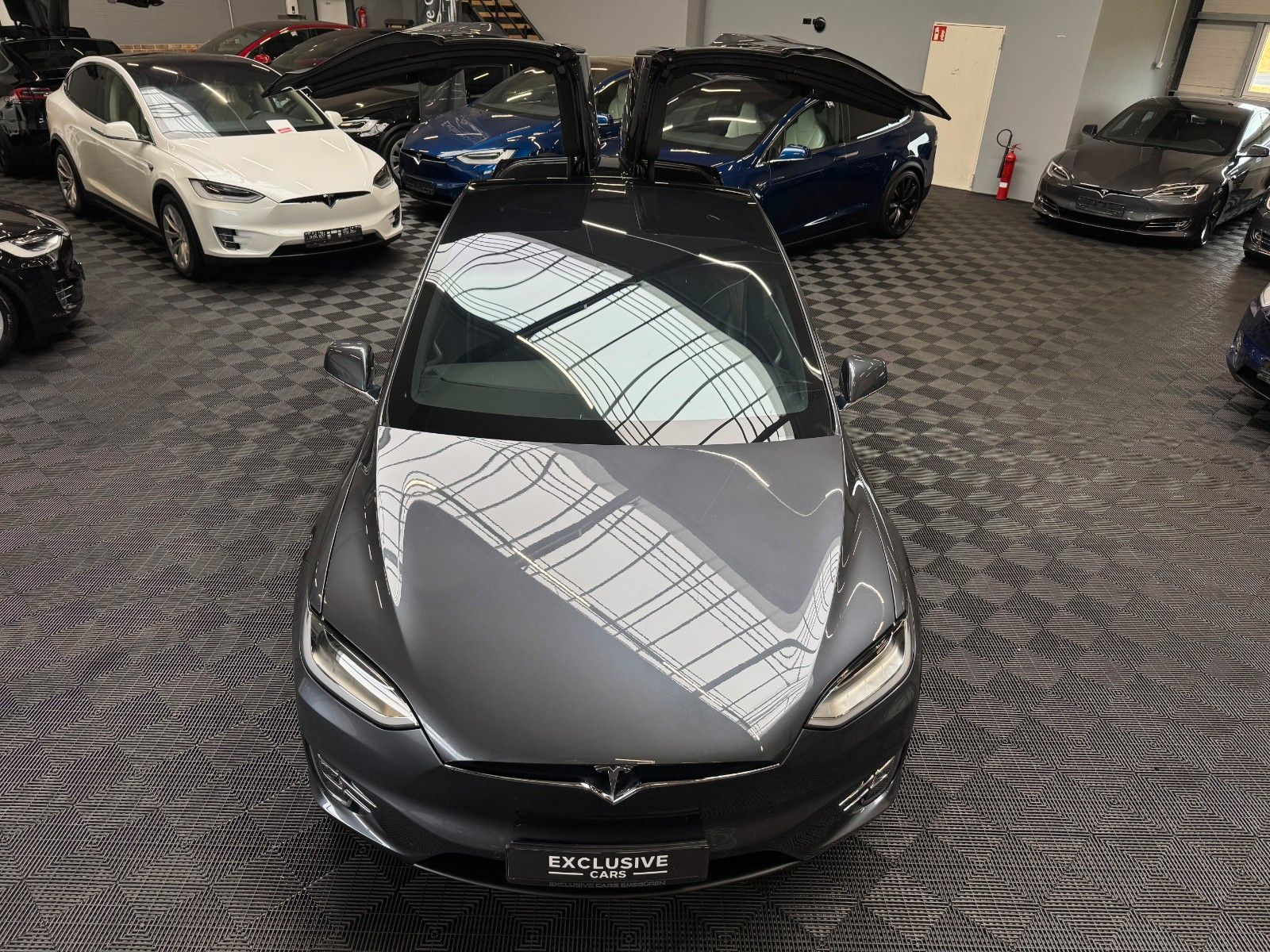 Tesla Model X MODEL X 100D DUAL MOTOR | MCU2 | 7 SEAT |