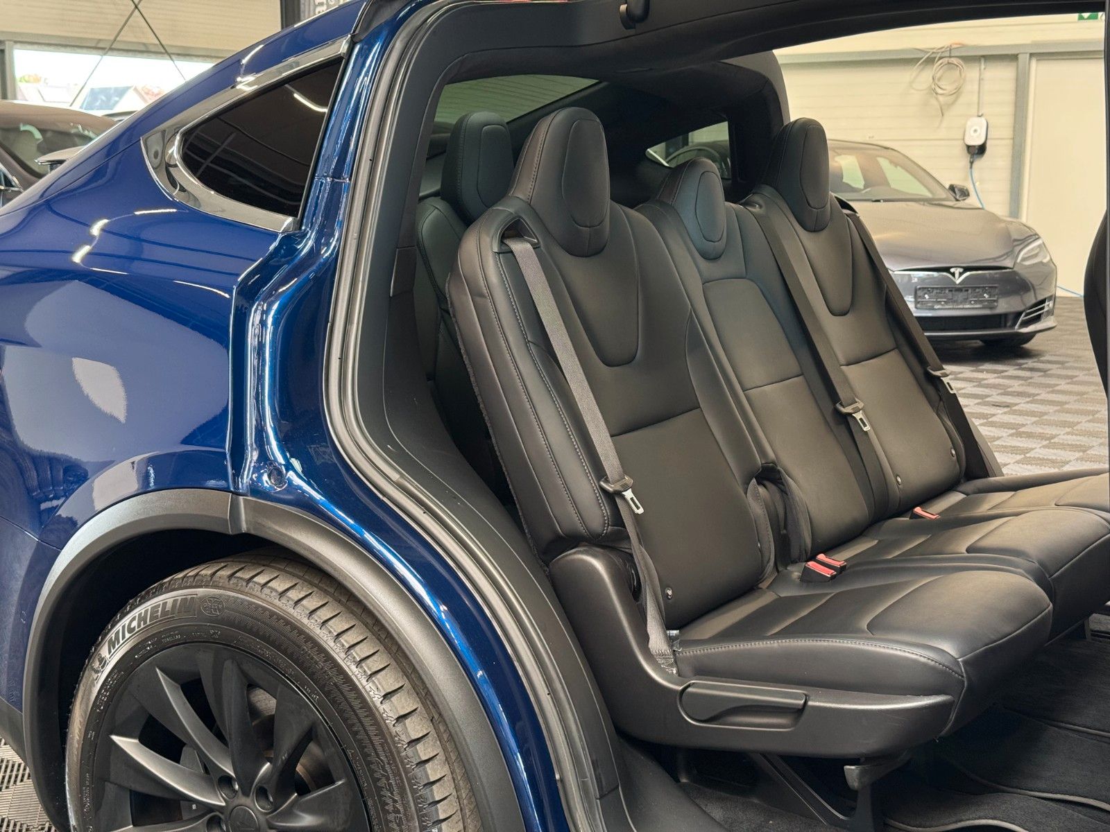 Tesla Model X MODEL X 100D | ENHANCED AP | MCU2 | 7 SEATS |