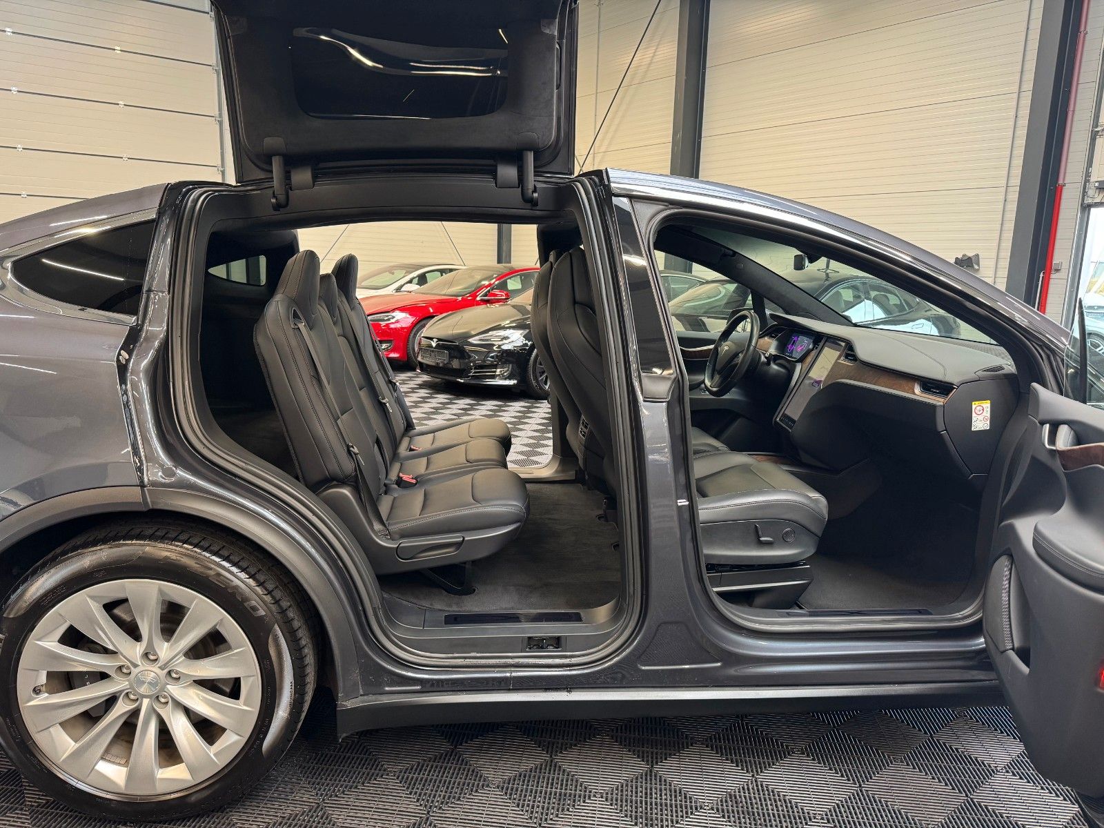 Tesla Model X MODEL X 75D | ENHANCED AP | MCU2 | CCS |