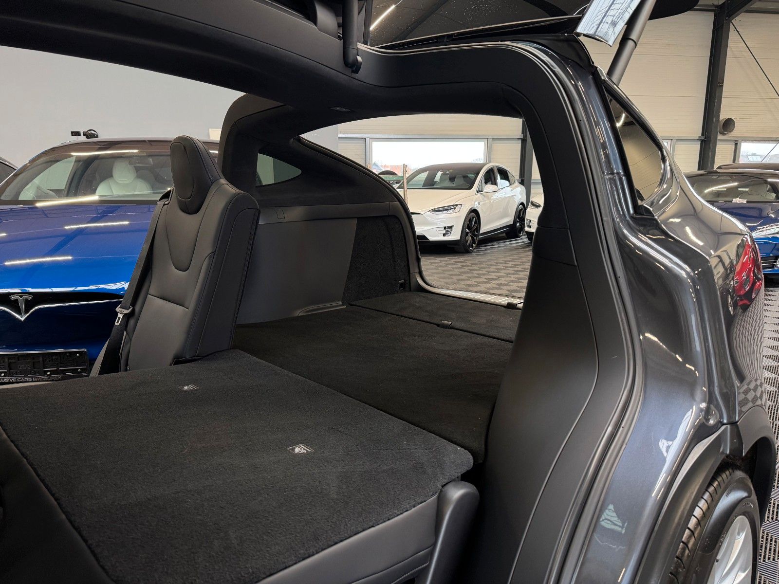 Tesla Model X MODEL X 75D | ENHANCED AP | MCU2 | CCS |