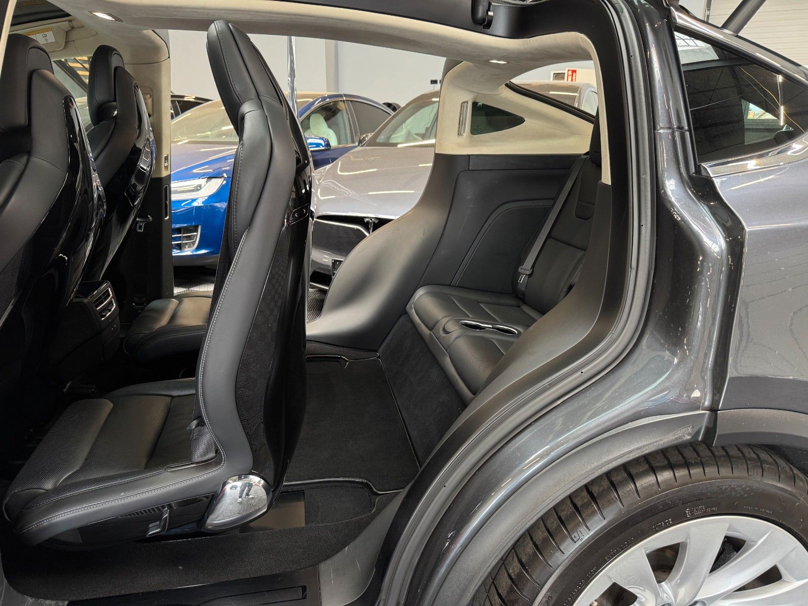 Tesla Model X MODEL X 90D |6 SEAT| FREE SUPERCHARG |MCU2| SC01