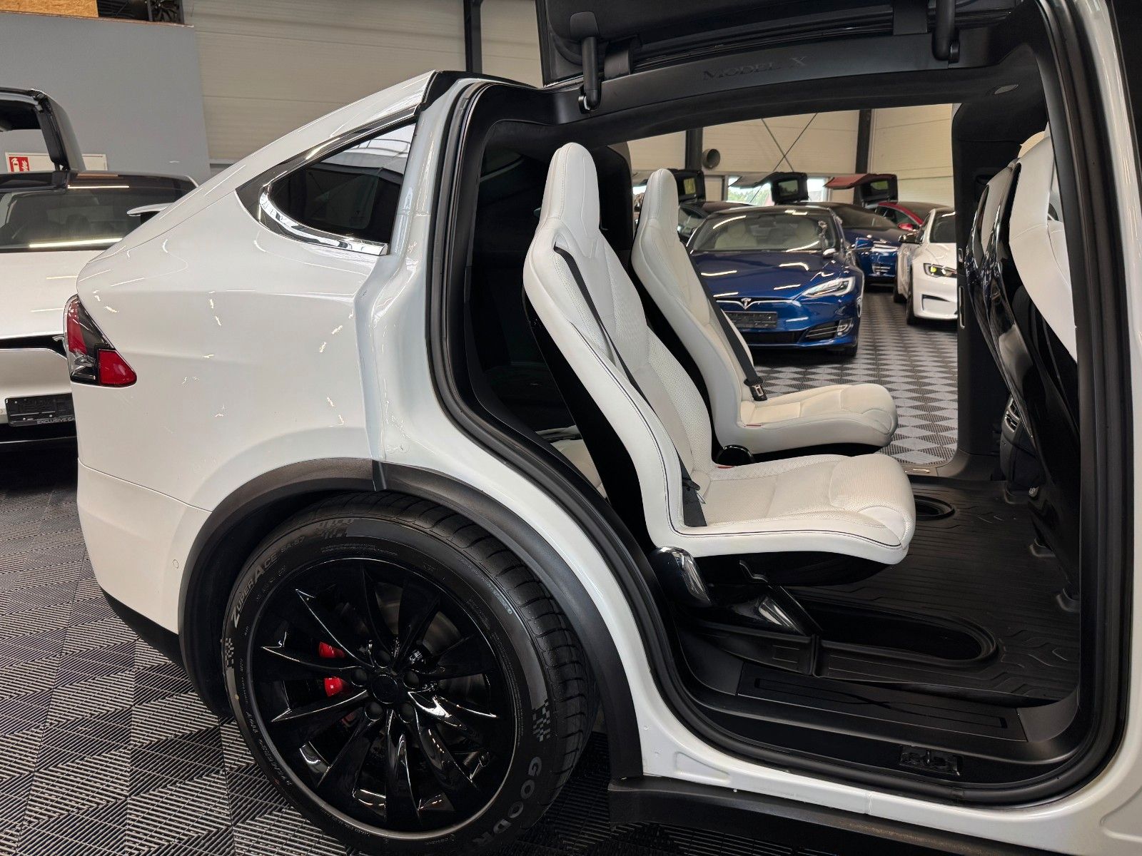 Tesla Model X MODEL X P100D PERFORMANCE|FREE SUPER CHARGE| FSD