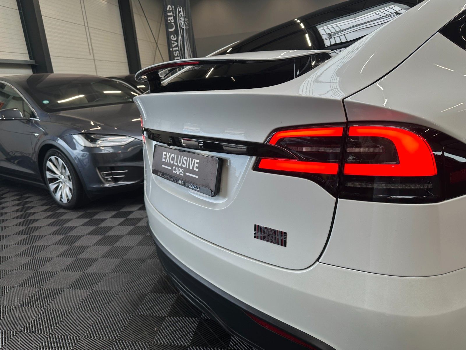 Tesla Model X MODEL X PLAID | FULL SELF DRIVE 4.0 | YOKE |