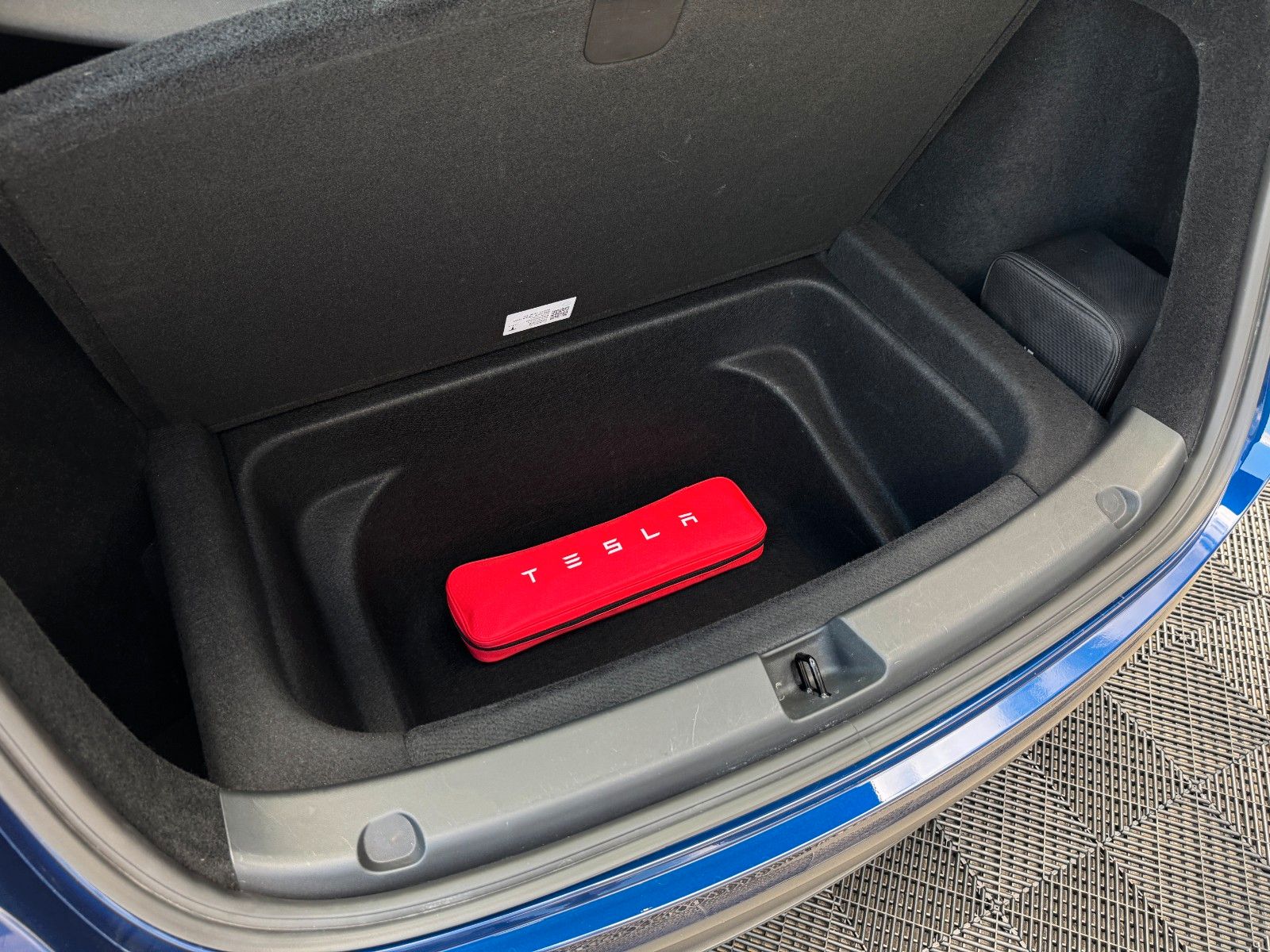 Tesla Model Y MODEL Y LONG RANGE | AMD RYZEN | AP HW 3.0 |AHK