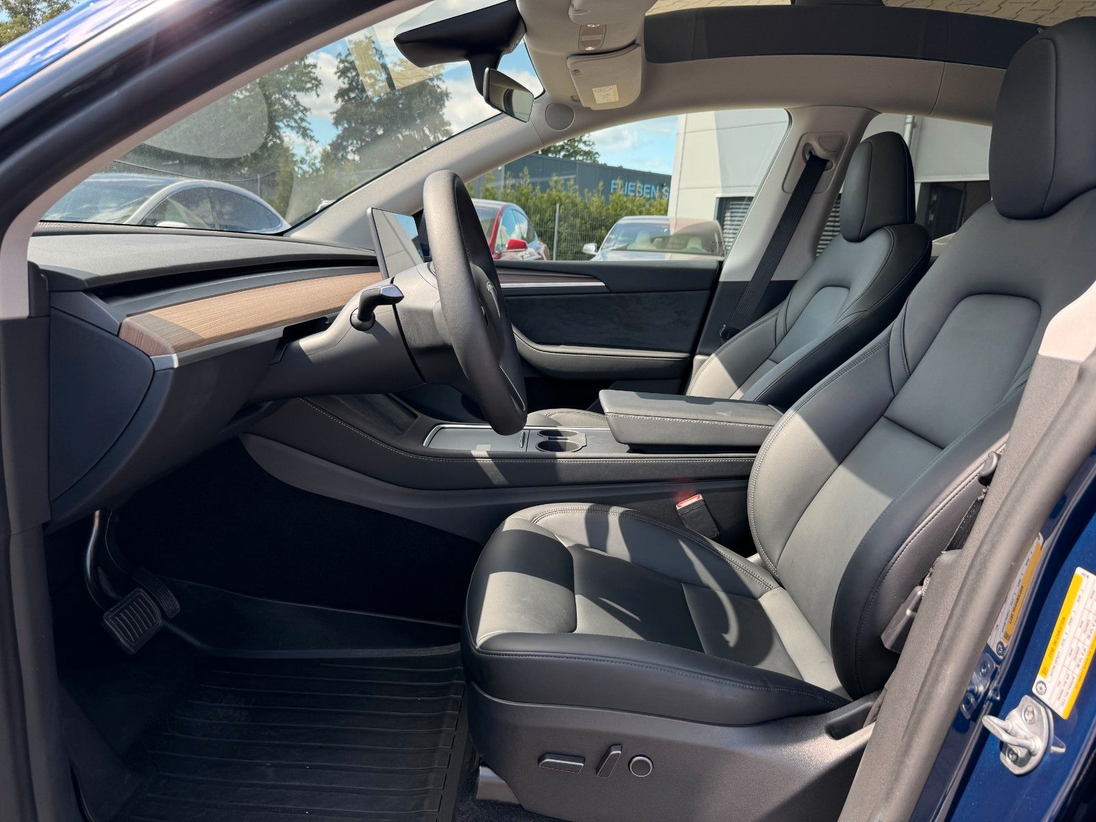 Tesla Model Y MODEL Y LONG RANGE | AMD RYZEN | AP HW 3.0 |AHK