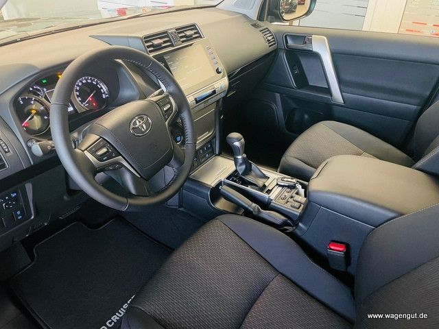 Toyota Land Cruiser Land Cruiser 2.8 D-4D Comfort Automatik Sunroof