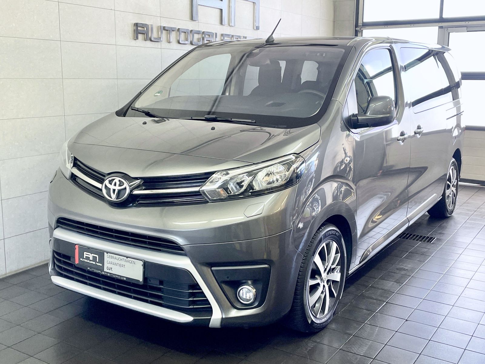 Toyota Proace (Verso) Proace Verso L1 Family Comfort Navi+Kamera+7 Sit