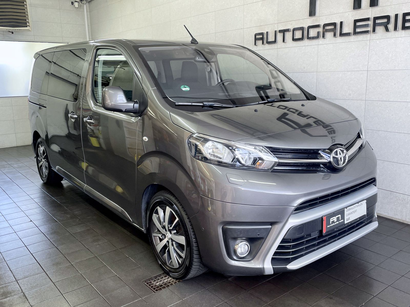 Toyota Proace (Verso) Proace Verso L1 Family Comfort Navi+Kamera+7 Sit