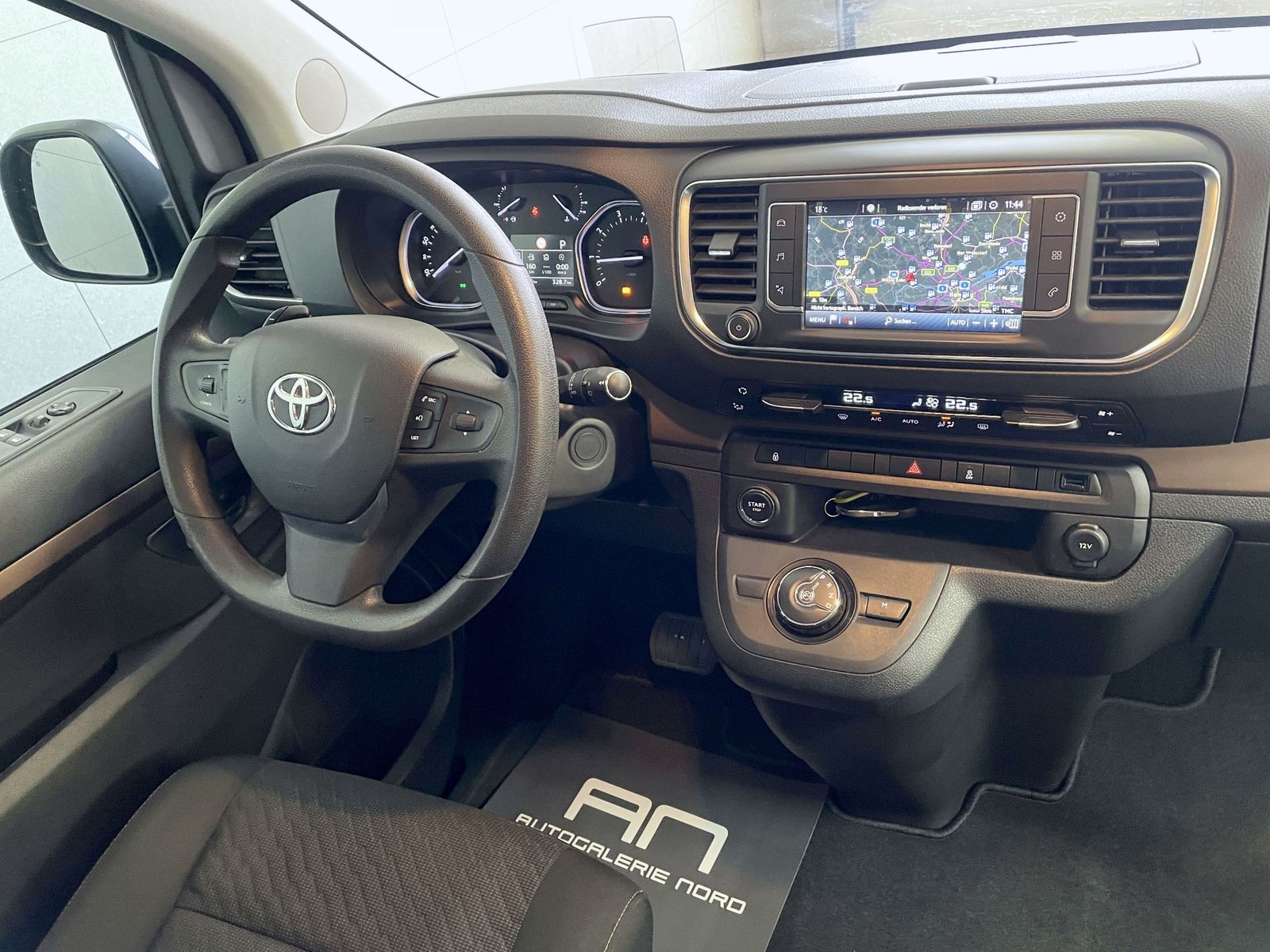 Toyota Proace (Verso) Proace Verso L1 Family Comfort Navi+Kamera+7 Sit