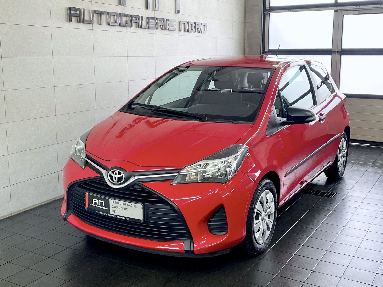 Toyota Yaris Yaris Klima+Sitzheizung+ZV+Business+Einparkhilfe