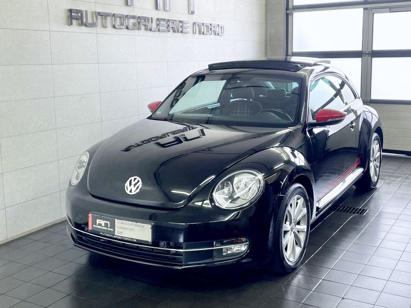 Volkswagen Beetle Beetle Lim. Club Navi+Pano+MFL+SHZ