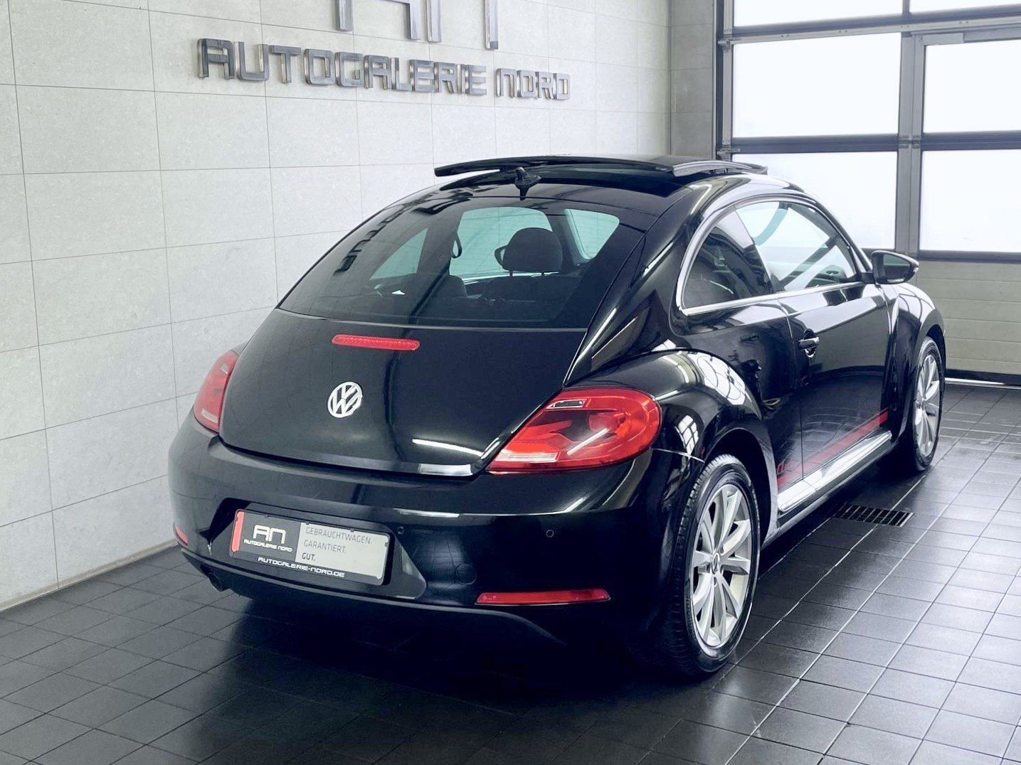 Volkswagen Beetle Beetle Lim. Club Navi+Pano+MFL+SHZ