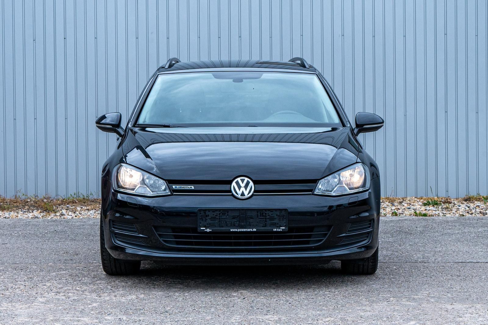 Volkswagen Golf Golf 1.6 TDI,AHK,Sitzhzg.,Bluetooth