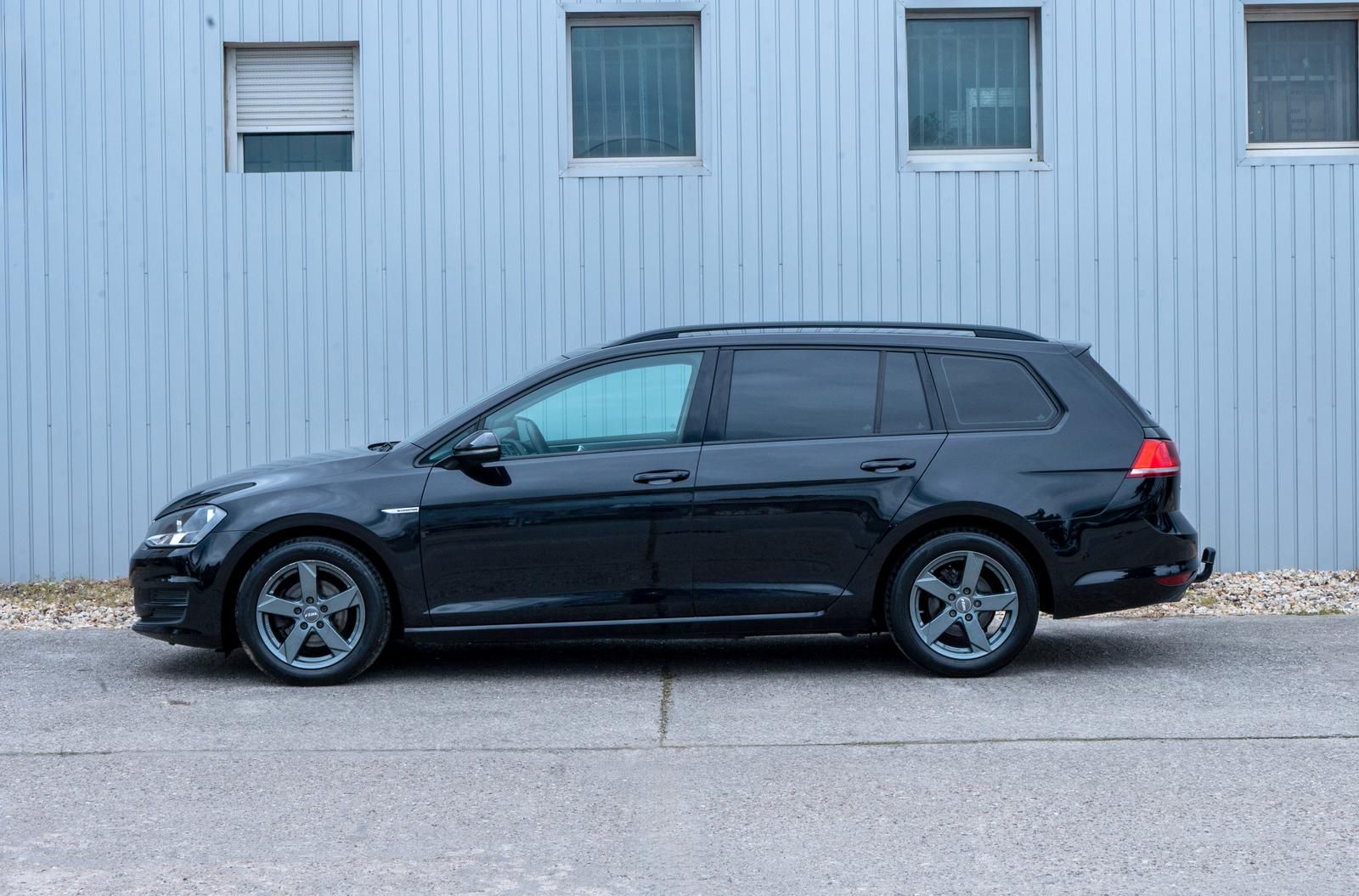 Volkswagen Golf Golf 1.6 TDI,AHK,Sitzhzg.,Bluetooth