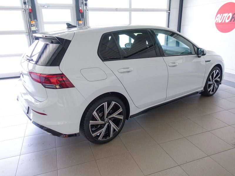 Volkswagen Golf Golf 8 1.5 TSI R-Line