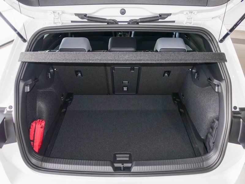 Volkswagen Golf Golf 8 1.5 TSI R-Line