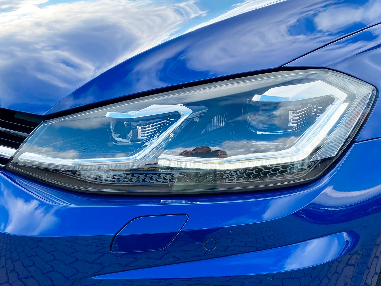 Volkswagen Golf Golf VII 1,5 TSI Highline|R-LINE|PANO|19&quot;TOMASON