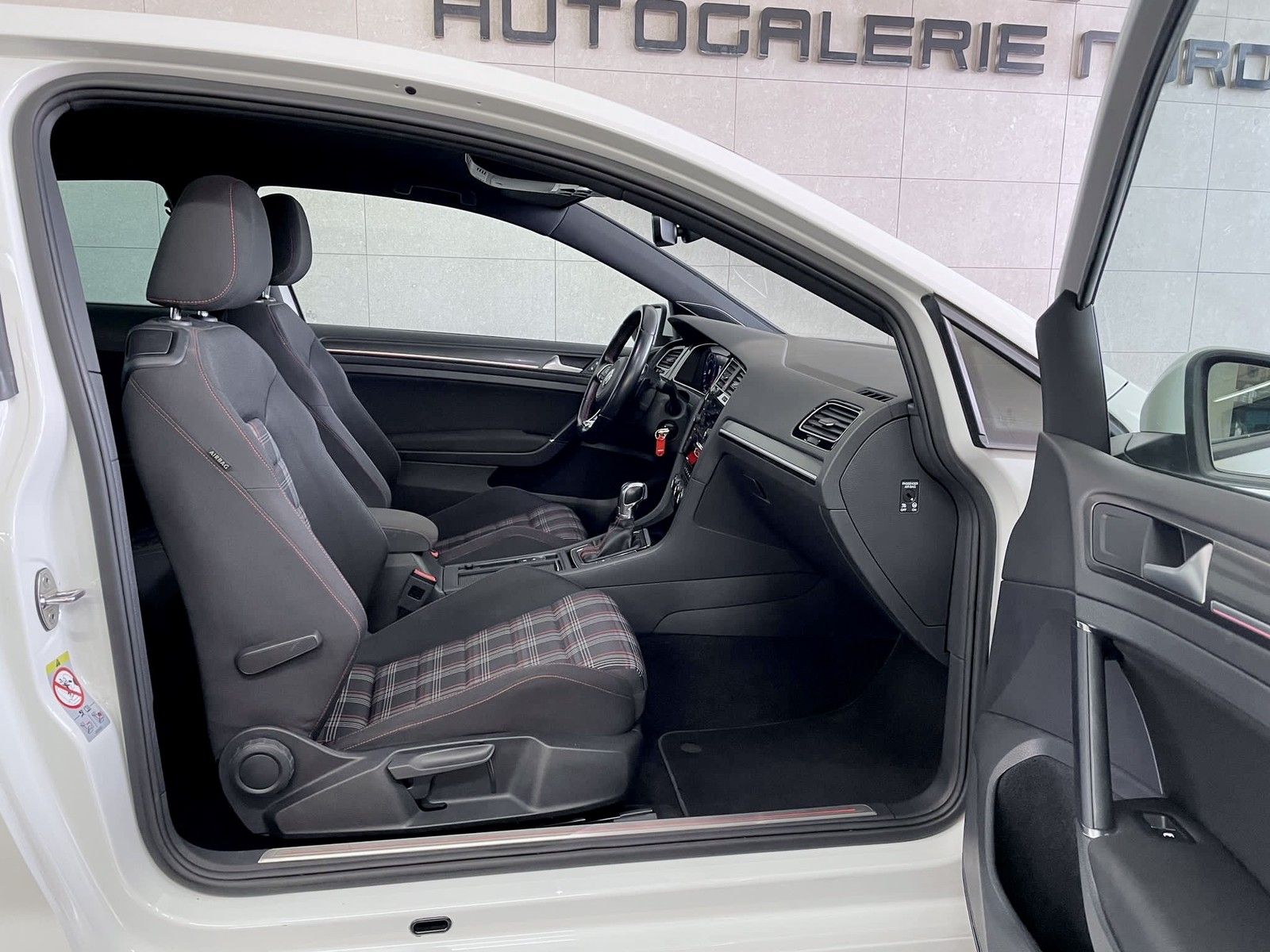Volkswagen Golf Golf VII GTI Active Display+Dynaudio+ACC+DCC