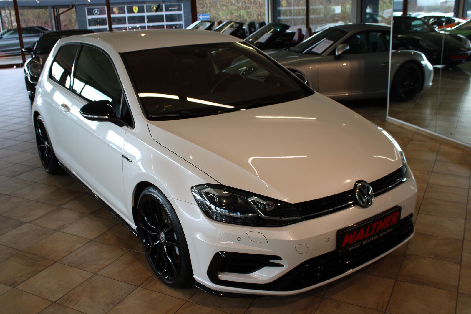 Volkswagen Golf Golf VII Lim. R 4Motion *Sonderlack+Hammeroptik*