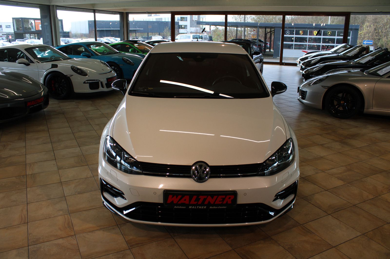 Volkswagen Golf Golf VII Lim. R 4Motion *Sonderlack+Hammeroptik*