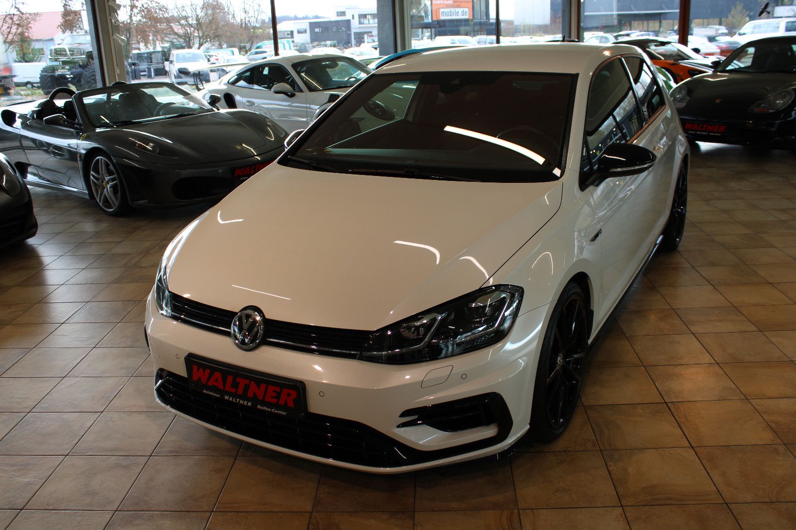 Volkswagen Golf Golf VII Lim. R 4Motion *Sonderlack+Hammeroptik*