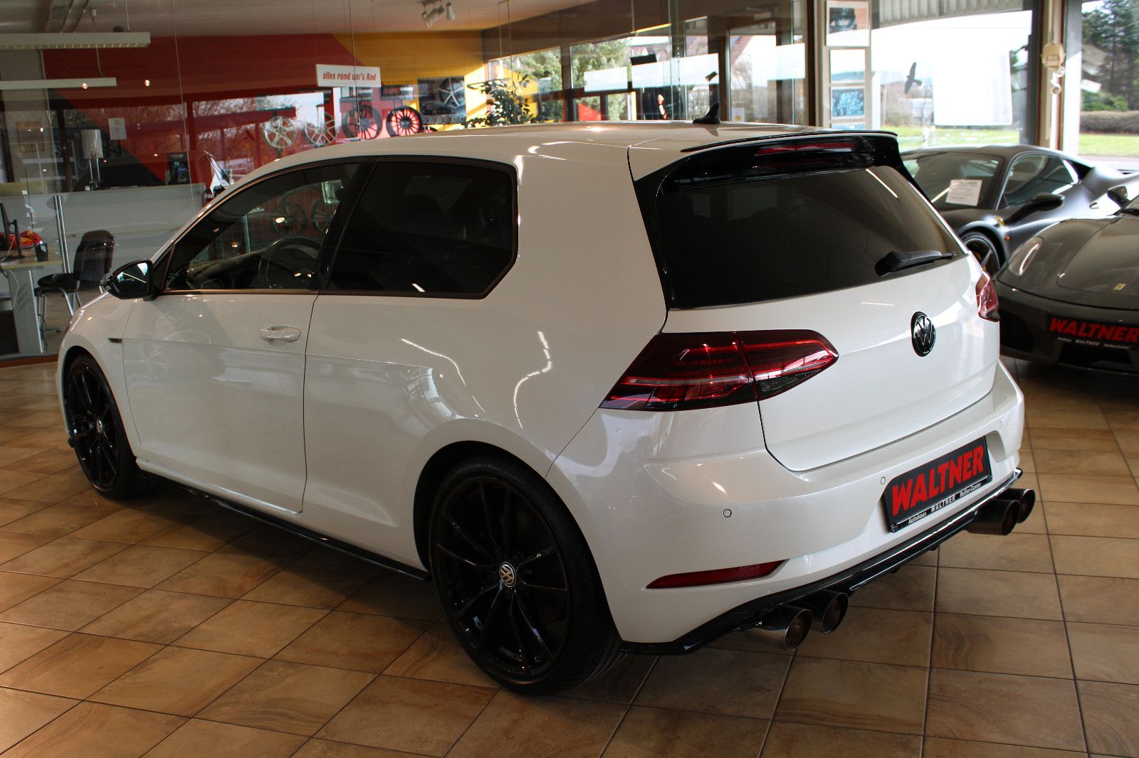 Volkswagen Golf Golf VII Lim. R 4Motion *Sonderlack+Hammeroptik*