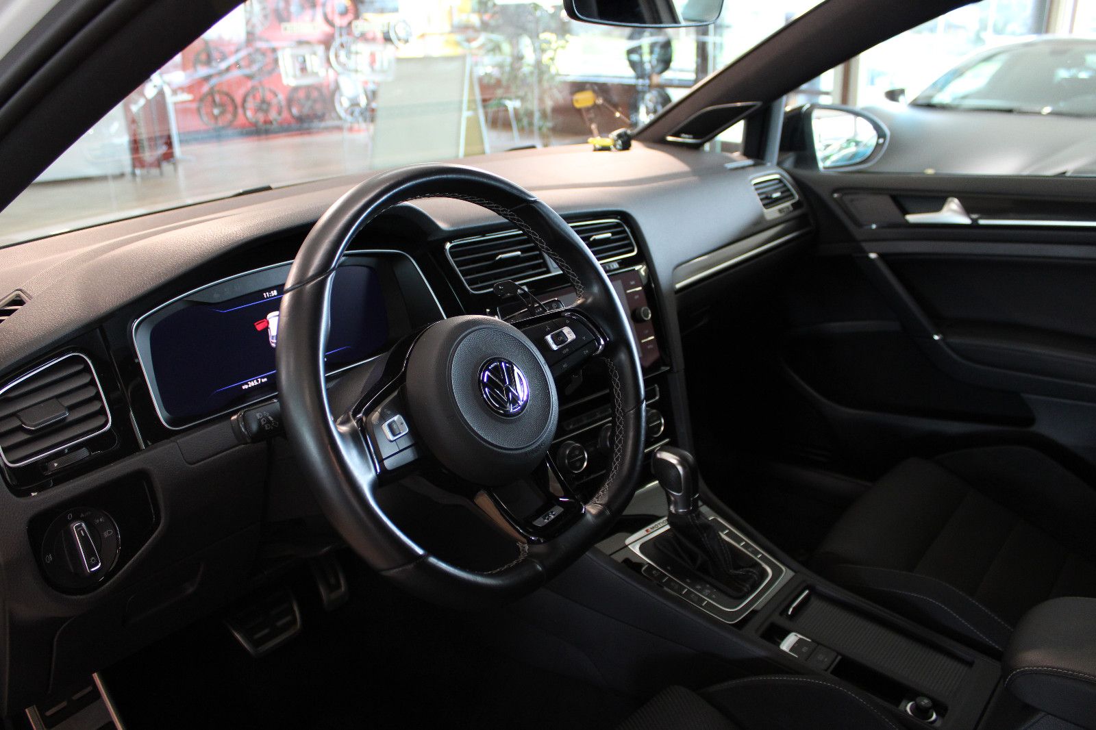 Volkswagen Golf Golf VII Lim. R 4Motion *Sonderlack+Hammeroptik*