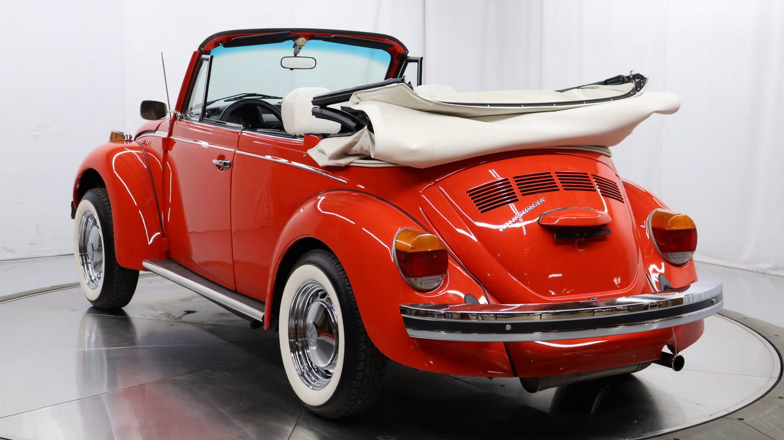 Volkswagen Käfer Super Käfer, 7.850 km, wie neu, 3 Jahre Garantie