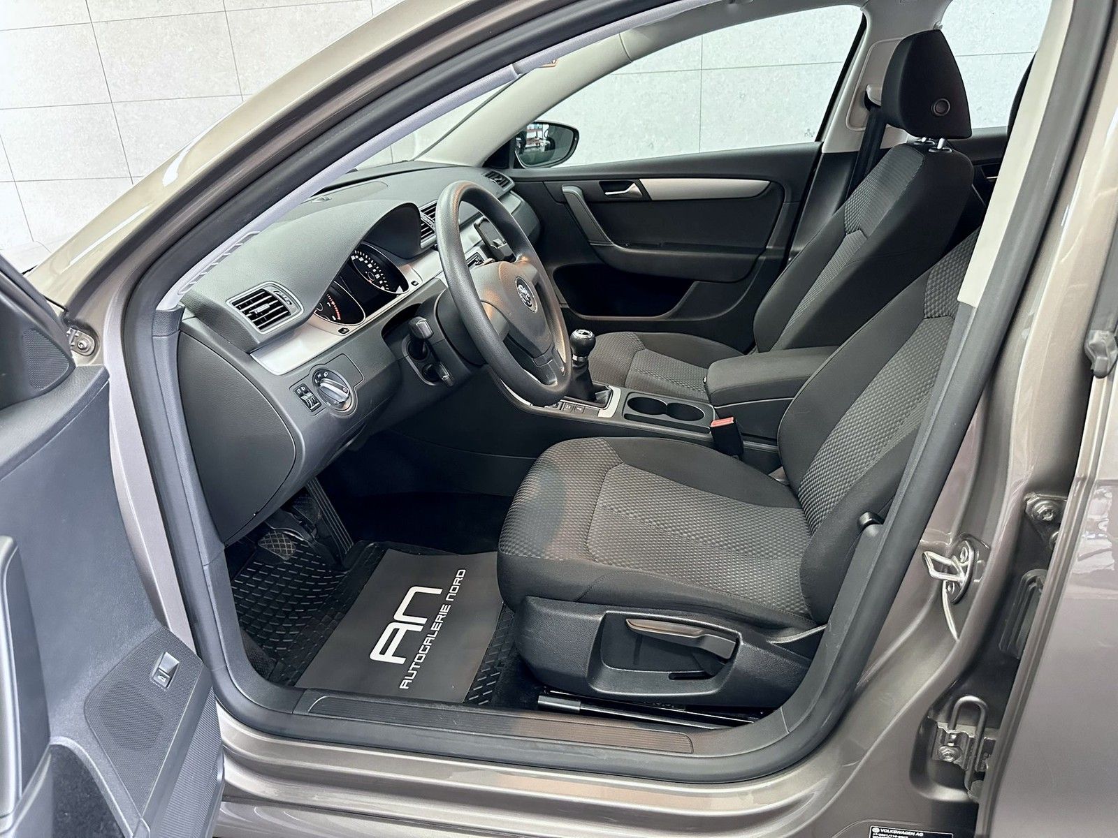 Volkswagen Passat Variant Passat Variant 2.Hand+Navi+Winter-Paket+Tempomat