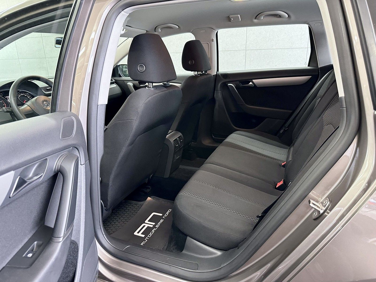 Volkswagen Passat Variant Passat Variant 2.Hand+Navi+Winter-Paket+Tempomat
