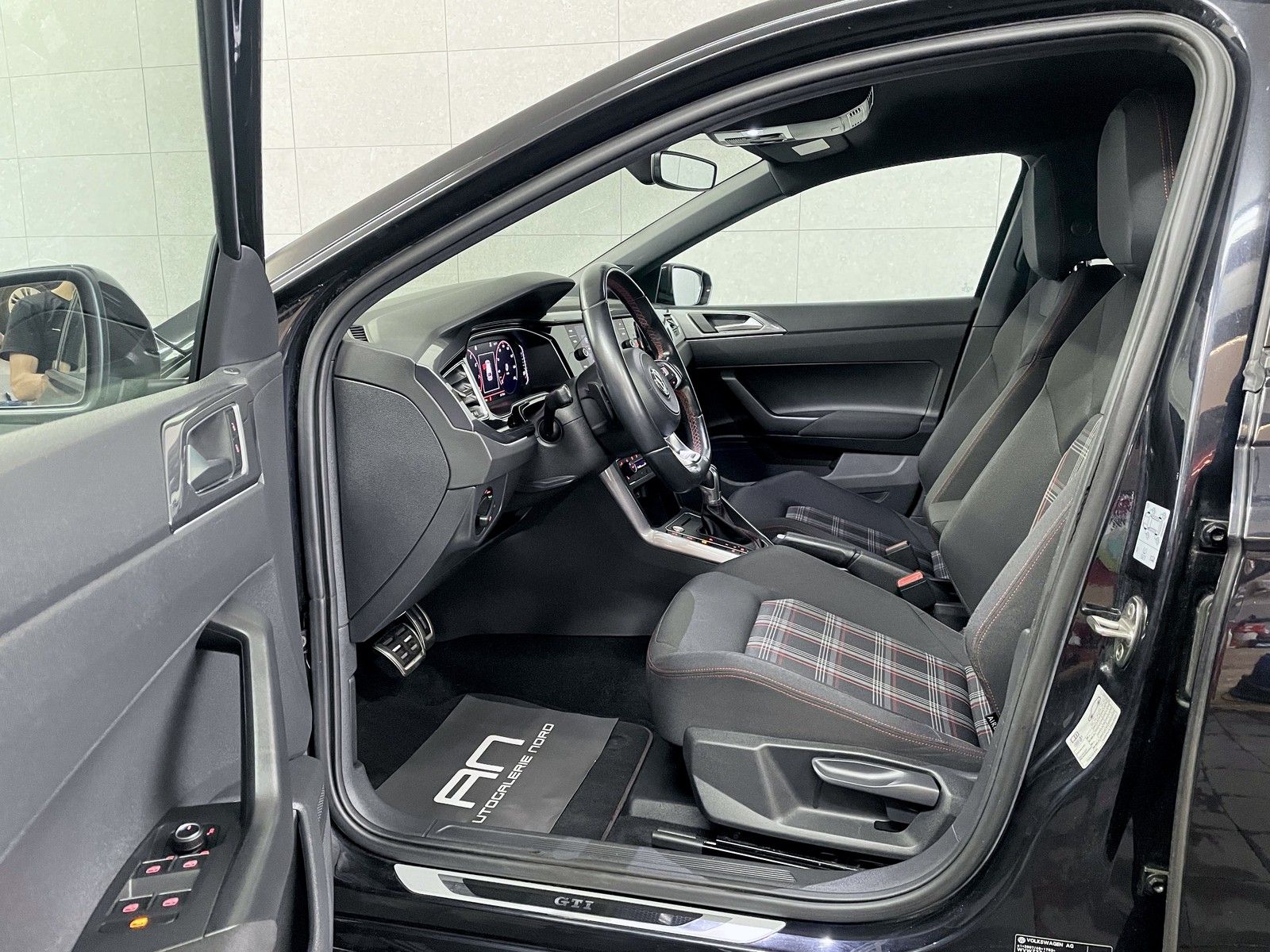 Volkswagen Polo Polo VI GTI 1.Hand+LED+ACC+Beats+Digital-Tacho