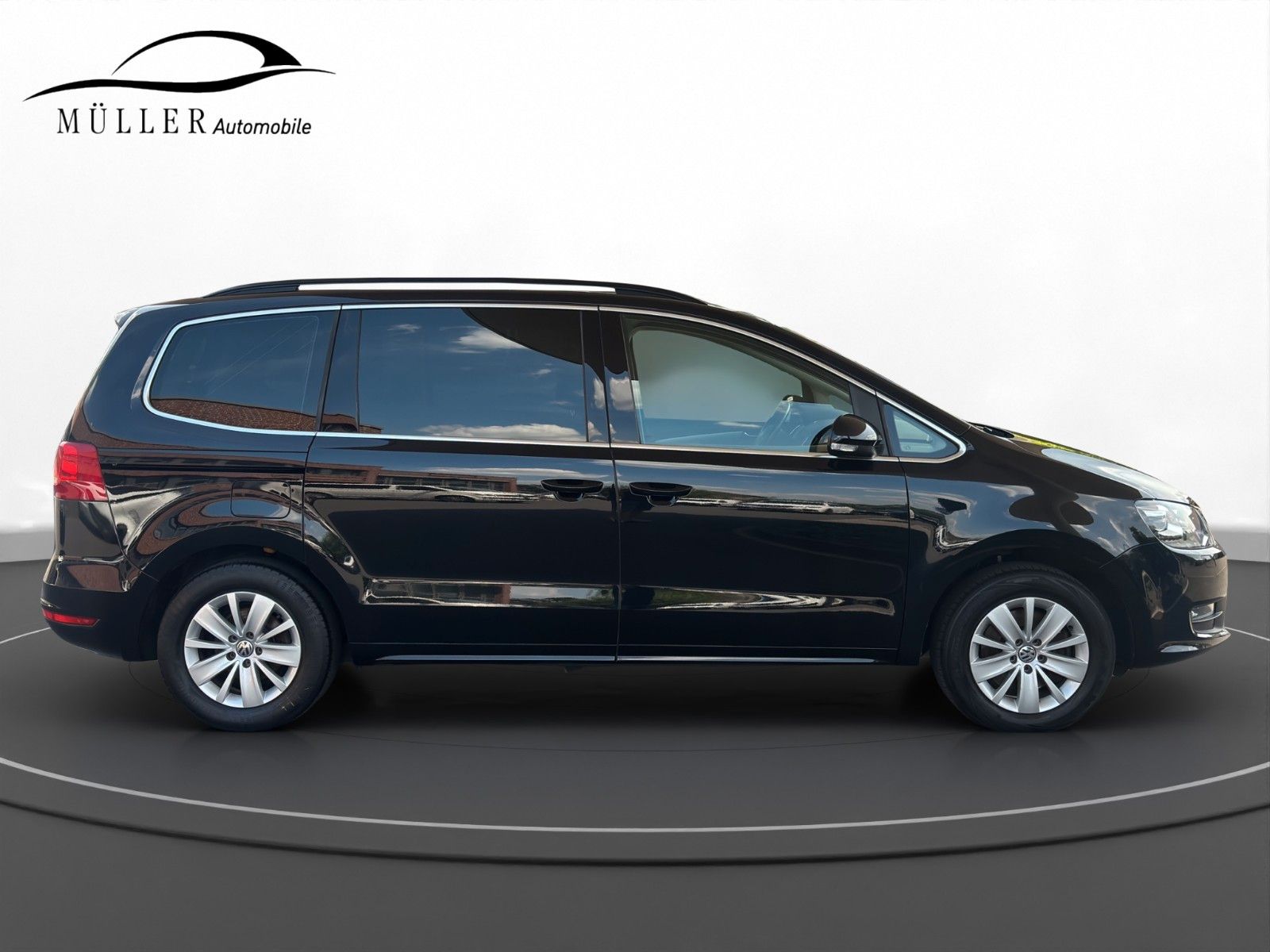 Volkswagen Sharan Sharan Comfortline 2x el. Tür Navi Dynaudio