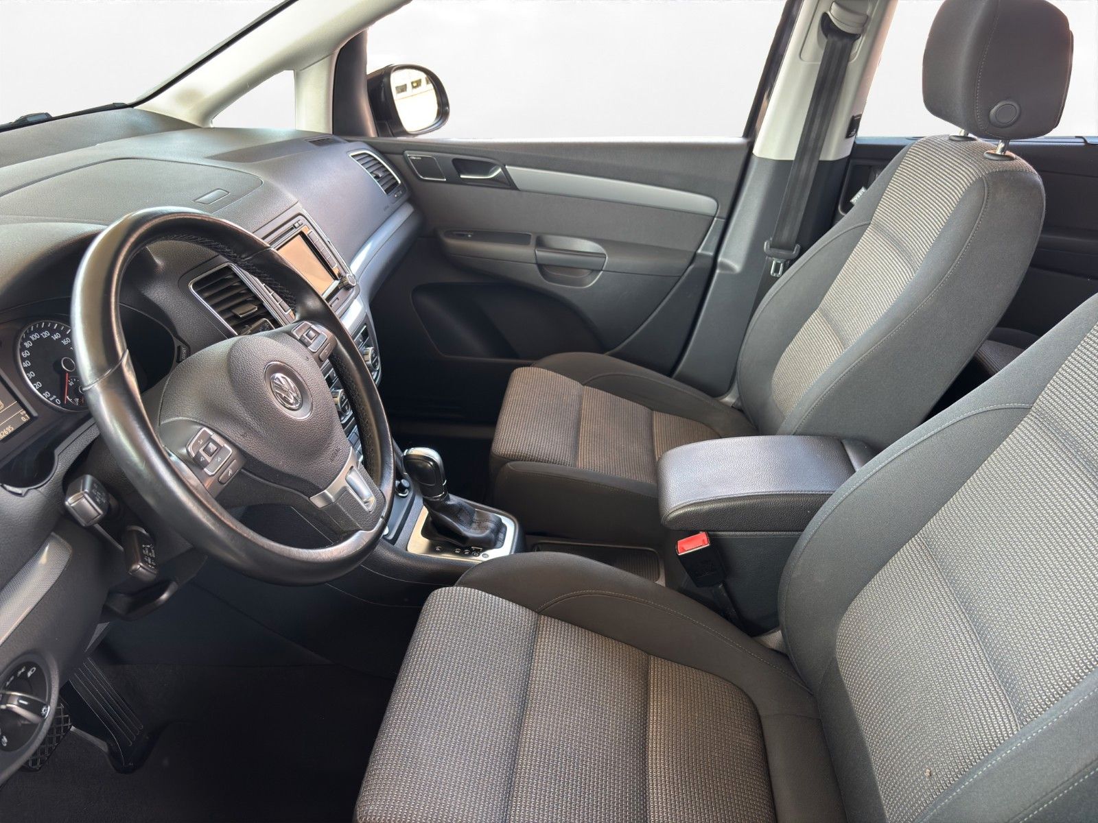 Volkswagen Sharan Sharan Comfortline 2x el. Tür Navi Dynaudio