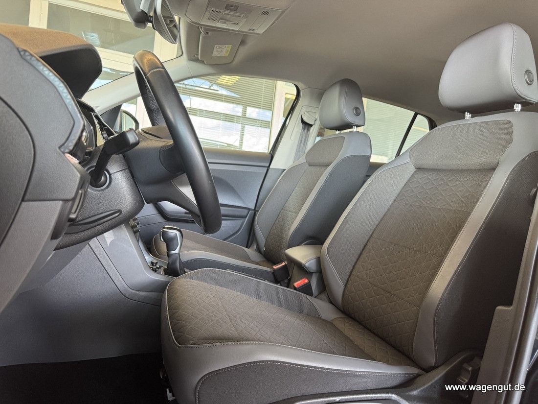 Volkswagen T-Cross T-Cross Style PDC*ACC*AHK*AppleCarPlay*Automatik