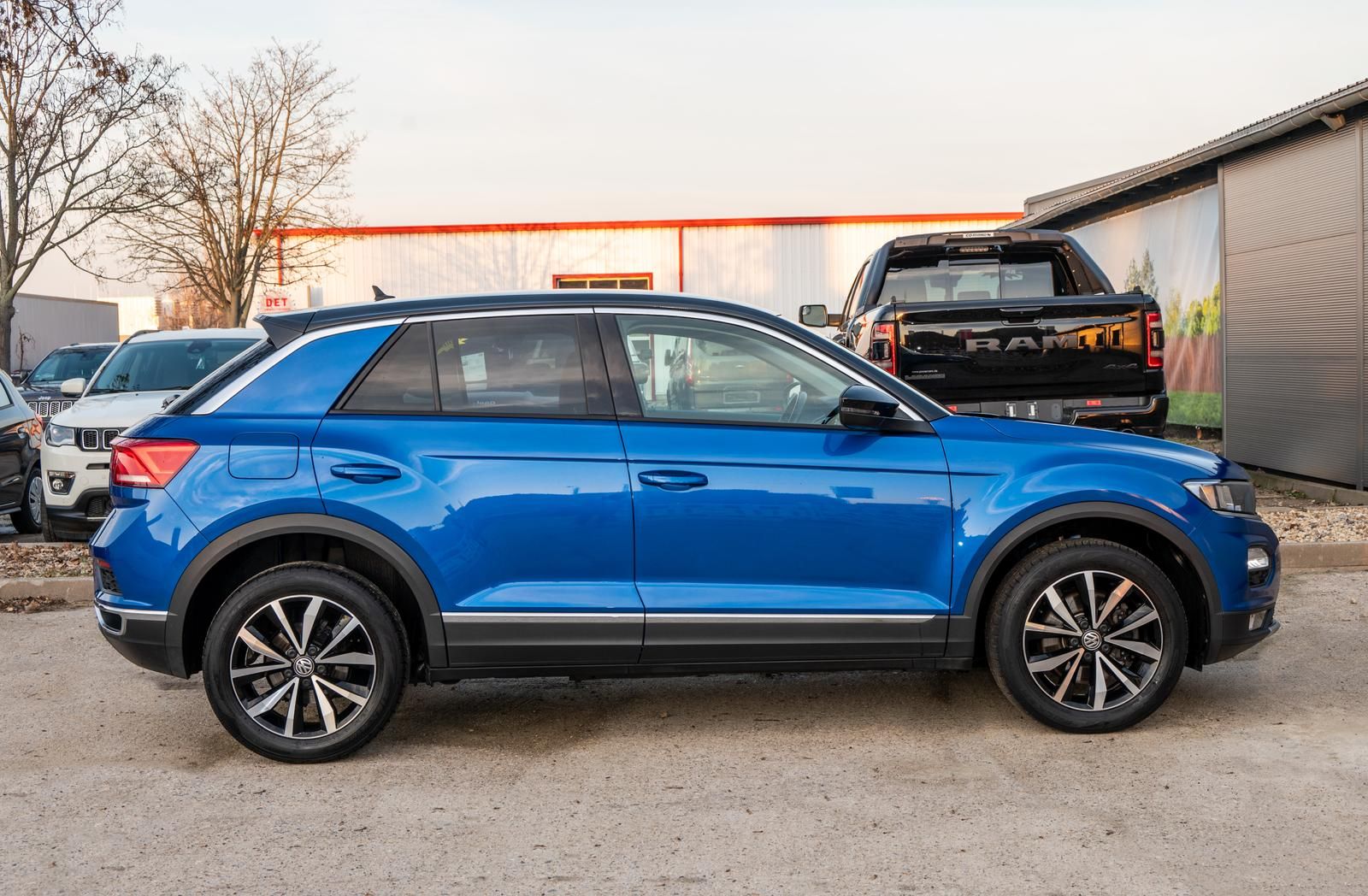 Volkswagen T-Roc T-Roc Style 1.0 TSI Metallic,Sitzheizung,Navi