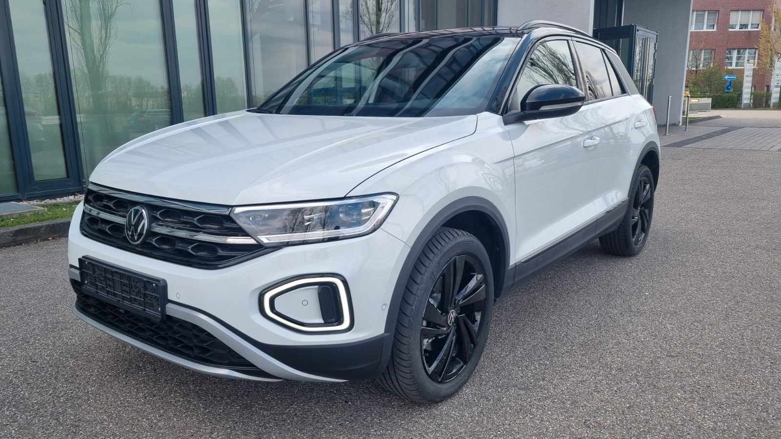 Volkswagen T-Roc T-Roc Style + Black Style Paket 18Z DSG Ergo 25%