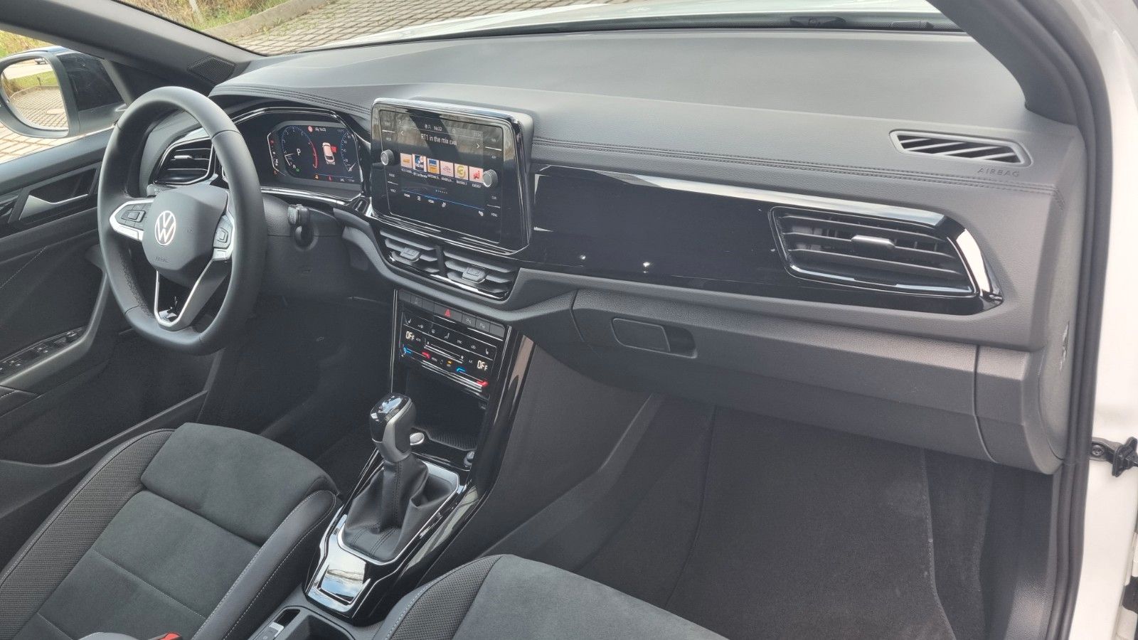Volkswagen T-Roc T-Roc Style + Black Style Paket 18Z DSG Ergo 25%